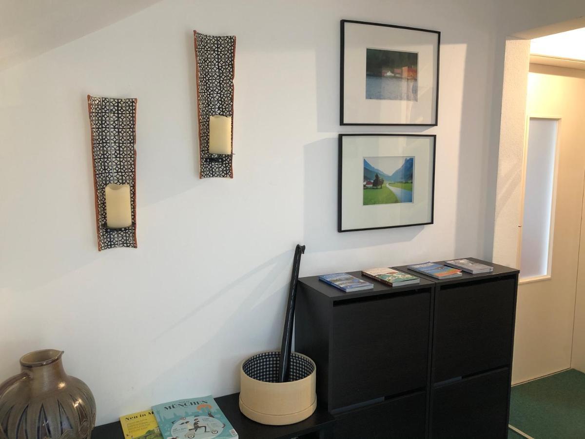 Charmante Ferienwohnung Mit Balkon Im 5-Seen-Land Hechendorf am Pilsensee ภายนอก รูปภาพ