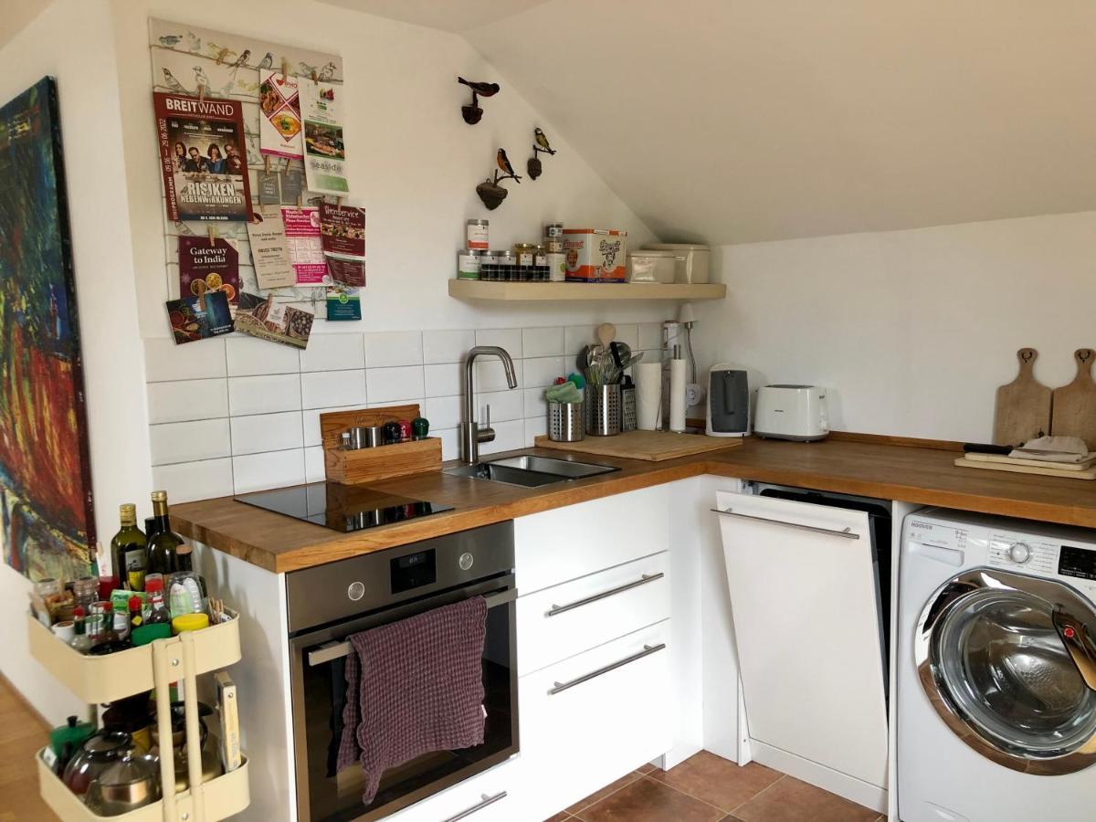Charmante Ferienwohnung Mit Balkon Im 5-Seen-Land Hechendorf am Pilsensee ภายนอก รูปภาพ