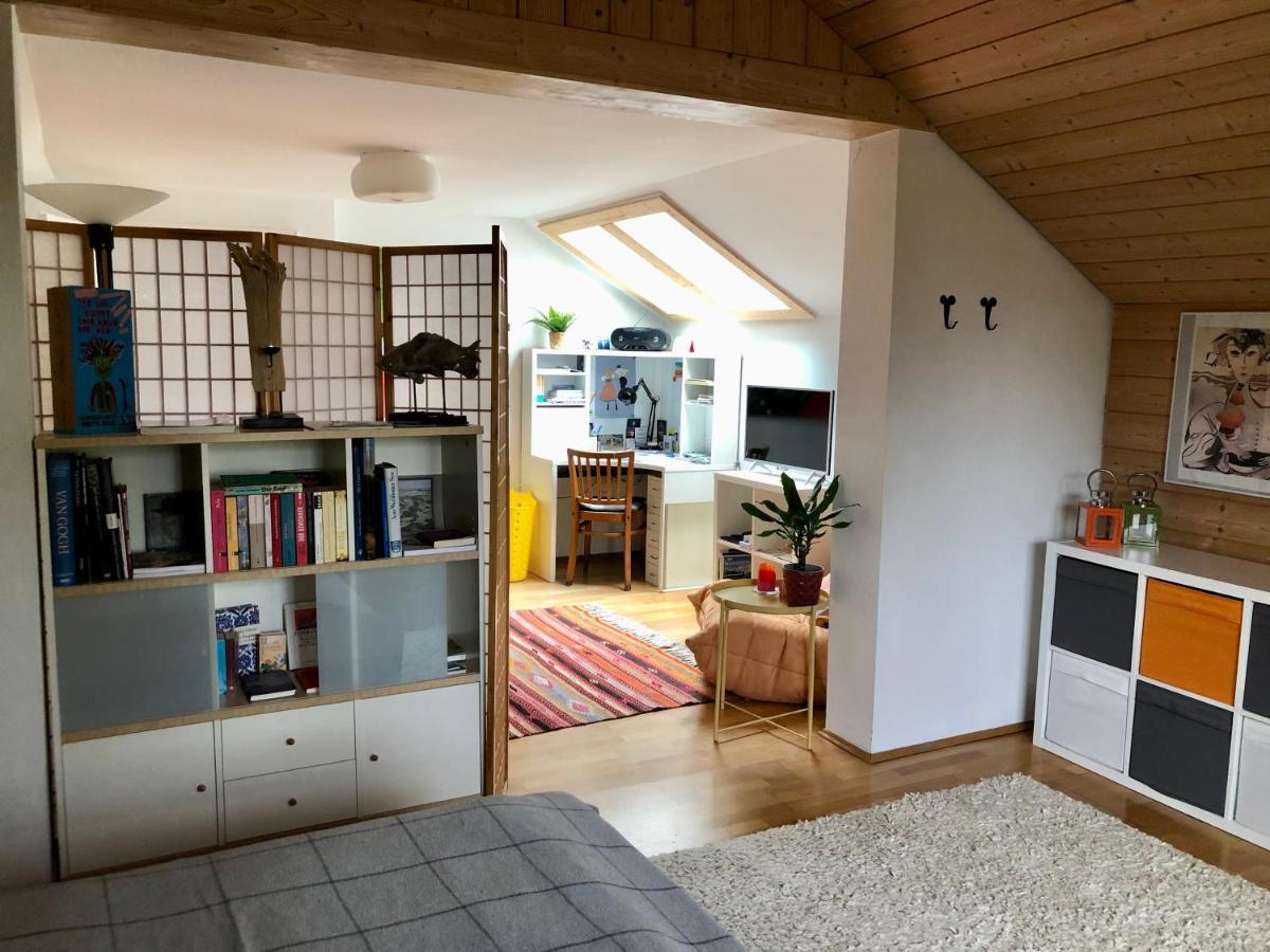 Charmante Ferienwohnung Mit Balkon Im 5-Seen-Land Hechendorf am Pilsensee ภายนอก รูปภาพ