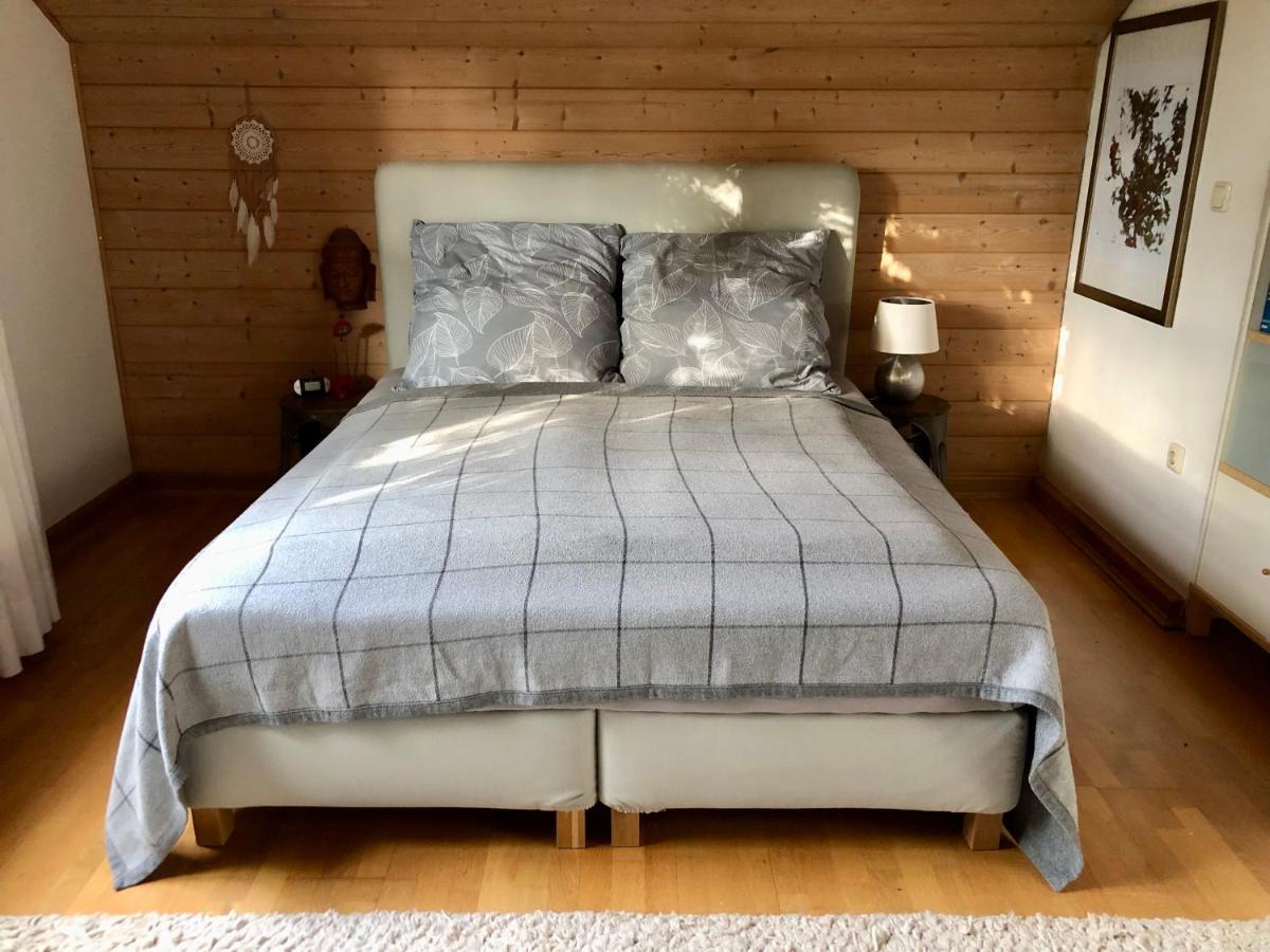 Charmante Ferienwohnung Mit Balkon Im 5-Seen-Land Hechendorf am Pilsensee ภายนอก รูปภาพ
