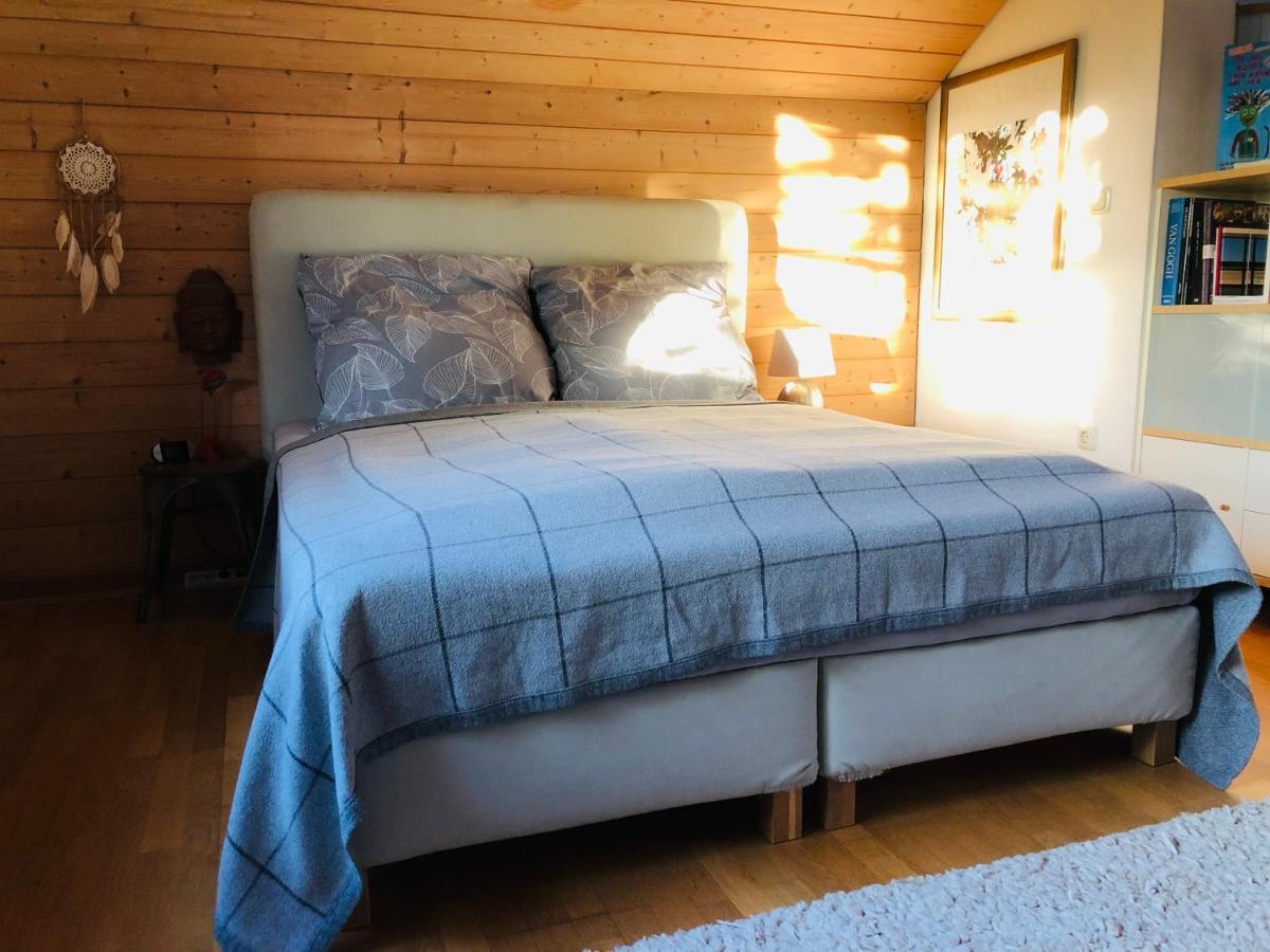 Charmante Ferienwohnung Mit Balkon Im 5-Seen-Land Hechendorf am Pilsensee ภายนอก รูปภาพ